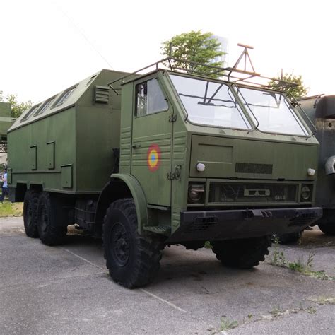 Romanian Army Dac 665c 6 Ton Truck Army Truck Military Vehicles Trucks