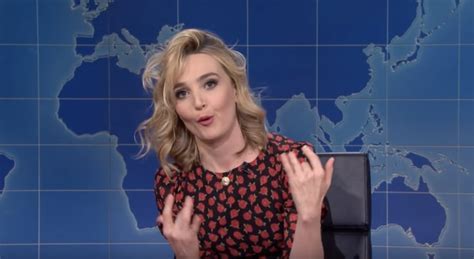 Chloe Fineman Finally Gets SNL Spotlight With Her Oscars Preview On Weekend Update