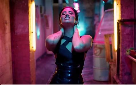 Demi Lovato Aparece Provocativa Em Novo Clipe Quem Quem News