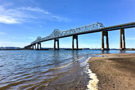 Bridge Connecting New Jersey Staten Island To Go Cashless