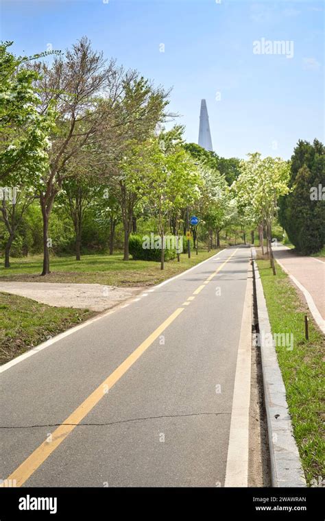 Bicycle Path Along Han River Seoul South Korea Stock Photo Alamy