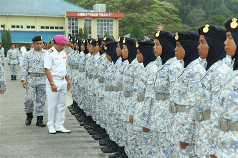 Uniform Tentera Laut Diraja Malaysia Malaymuni