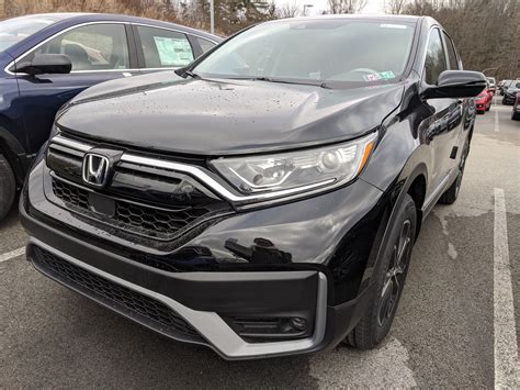 Most popular car color of all times goes to the black. New 2020 Honda CR-V EX-L in Crystal Black Pearl ...