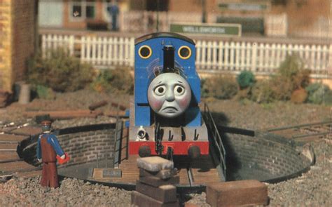 Thomas On The Turntable Thomas And Friends Engines Thomas And