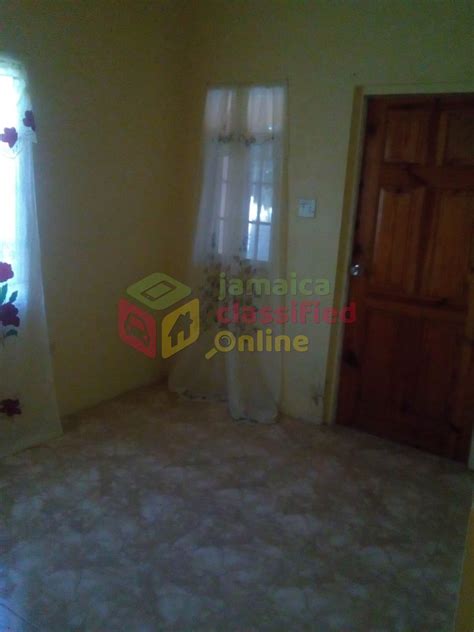 1 Bedroom Own Convenience For Couple No Singles For Rent In Spanish Town St Catherine Houses