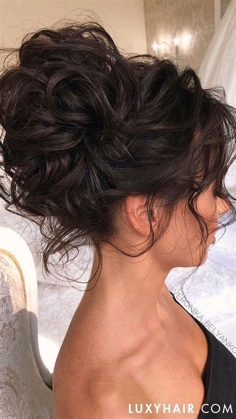 Perfect Easy Updo Diy For Medium Length Hair For New Style Stunning And Glamour Bridal Haircuts