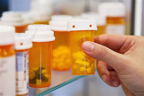 Legal Issues of Buying Prescriptions Drugs Online | My Canadian Pharmacy