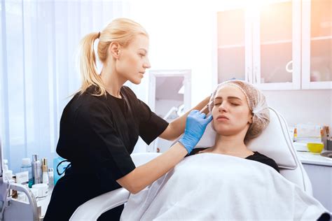 You may also want to include a headline or summary statement that clearly communicates your goals and qualifications. Get Beauty Parlour Training Institute In Bangalore Images ...