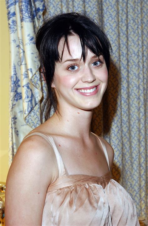 18 Katy Perry Photos That Look Nothing Like Katy Perry And Her Wild