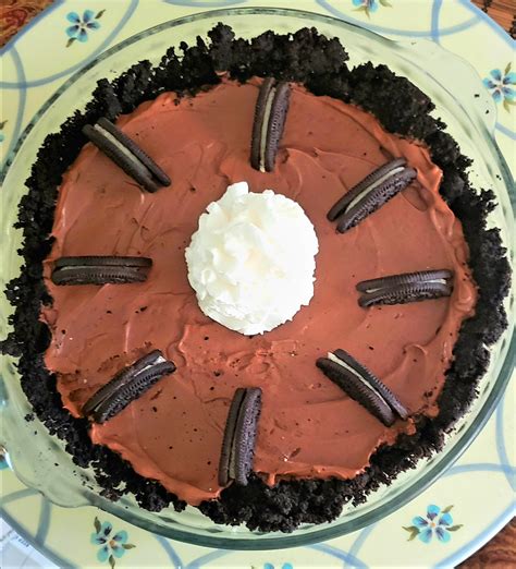 Chocolate Pie With An Oreo Crust Recipe Spree By Cucina Vivace