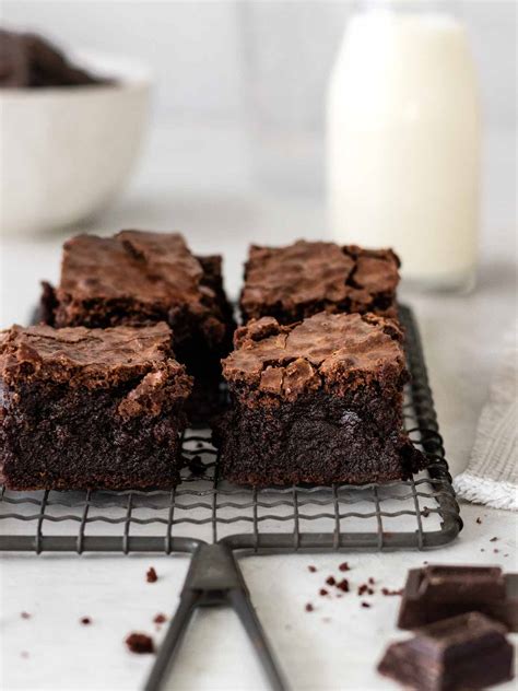 Fudgy Chocolate Brownies Recipes By Carina