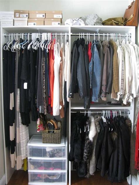 10 Ideas On How To Turn A Bedroom Into A Closet Simphome Turning A