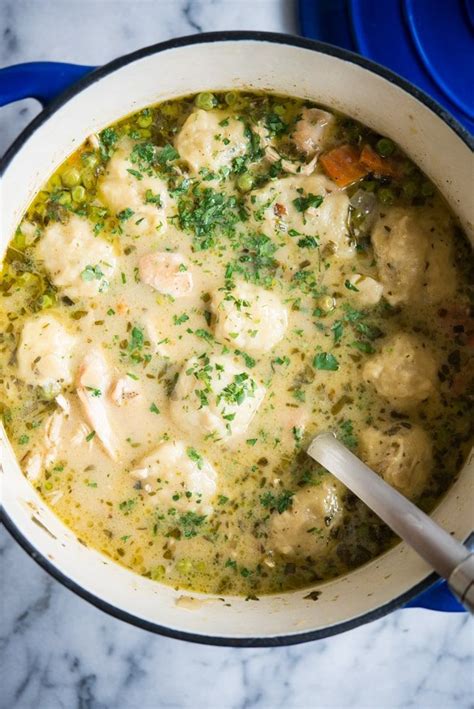 To make homemade gluten free chicken and dumplings so good my husband would have to ask me, is this really gluten free? the comfort food favorite chicken and dumplings gets a gluten free makeover. Gluten Free Chicken and Dumplings | Recipe (With images ...