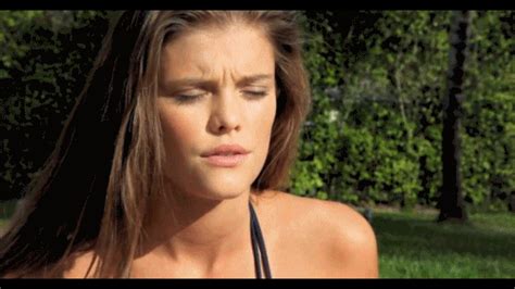 Nina Agdal Manip  Find And Share On Giphy