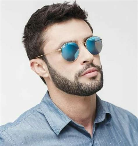Pin By Raghu Vamsi On Homens Mens Sunglasses Mirrored Sunglasses Men