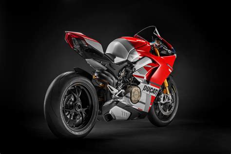 2019 Ducati Panigale V4s Course Guide Total Motorcycle