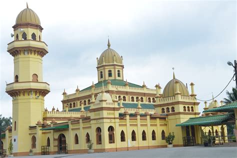 Muazzin suara merdu masjid negeri shah alam. Istana Alam Shah Klang Selangor - Soalan 61
