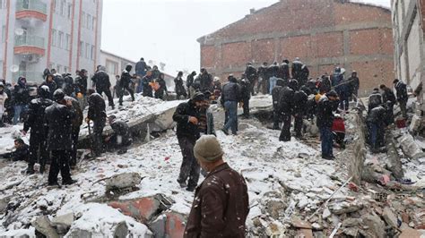 Cumhuriyet tarihinin en büyük ikinci depremi Kahramanmaraş depremi 17