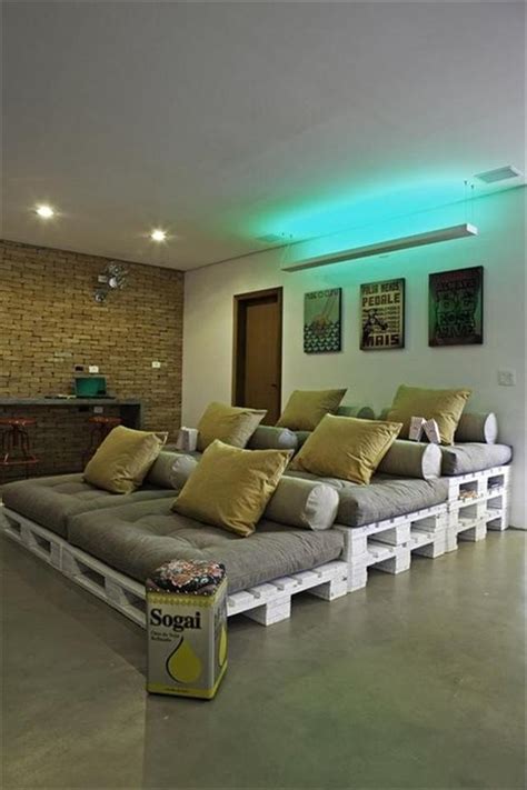 Diy pallet furniture ideas, plans, projects and uses for your home decor. 20 Cozy DIY Pallet Couch Ideas | Pallet Furniture Plans