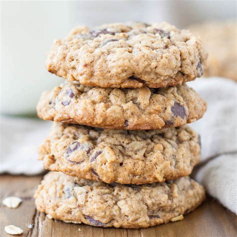 Oatmeal Chocolate Chip Cookies