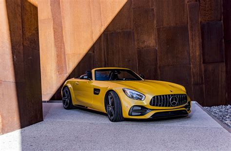 Here S Why The Magnificent Mercedes Amg Gt Roadster Is An Instant
