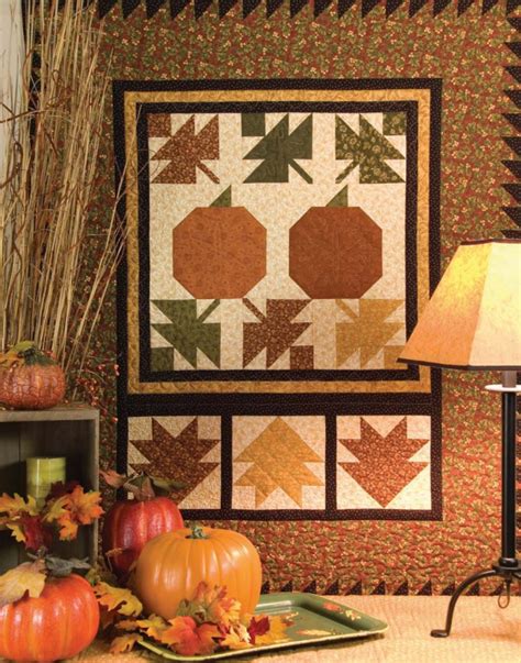 5 Free Fall And Halloween Quilt Patterns Quilt Books And Beyond