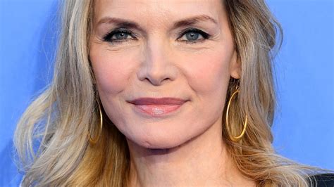 Michelle Pfeiffer Looks Incredible At First Lady Premiere In London