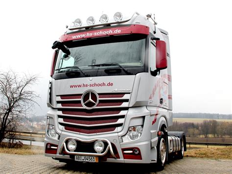 Then copy the files to the documents / euro truck simulator 2/mod folder. Scheinwerferbügel / Frontlampenbügel Mercedes-Benz Actros ...