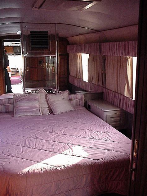 Prevost Rv Bedroom Interior Remodels At Premier Motorcoach Innovations