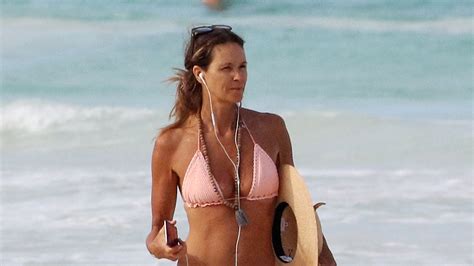 Elle Macpherson Slays In Pink Bikini While Vacationing In Mexico See The Pic