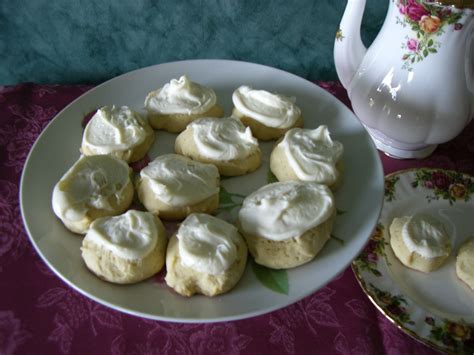 Homemade Italian Cookies With Cream Cheese Frosting Recipe At