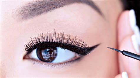 Maybe you would like to learn more about one of these? HOW TO: Apply Liquid Eyeliner For Beginners | chiutips ...
