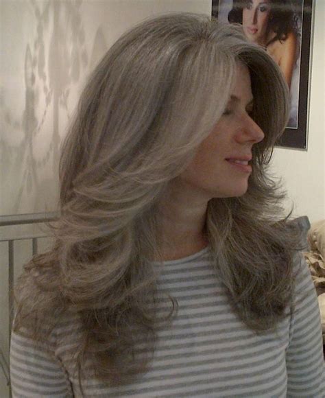 2023 Popular Long Hairstyles For Grey Hair