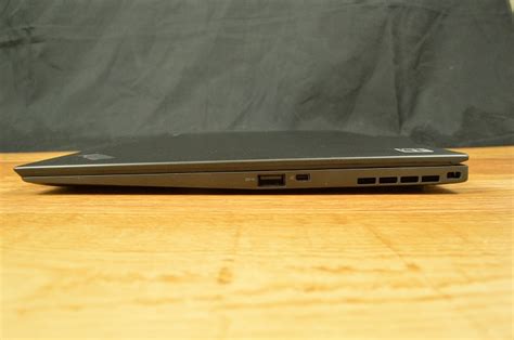 Lenovo Thinkpad X1 Carbon 2015 Review A Return To Form