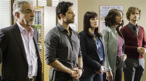 Crime , drama , mystery. Criminal Minds Season 15 Cast | POPSUGAR Entertainment