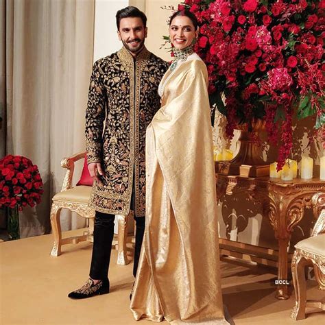 Unseen Wedding Pictures Of Deepika Padukone And Ranveer Singh Raising A Toast Go Viral Pics