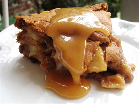 Caramel Apple Cake With Caramel Topping Paula Deen Recipe