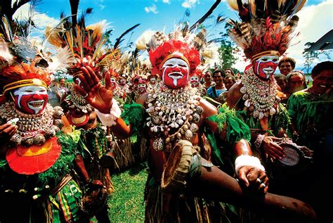 Tribal Dancing Mount Hagen Show Papua New Guinea Adventure Bagging