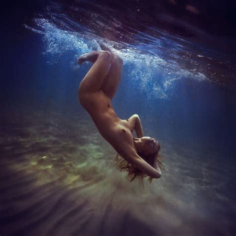 Naked Underwater Photography