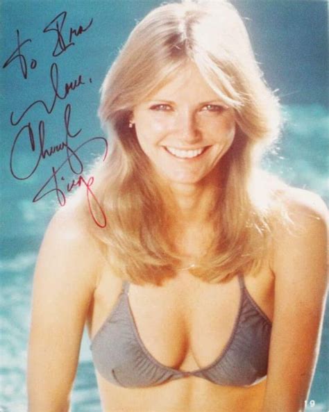 40 Glamorous Photos Of Cheryl Tiegs In The 1970s Vintage Everyday