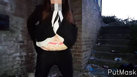 fat british girl pissing in public xhamster