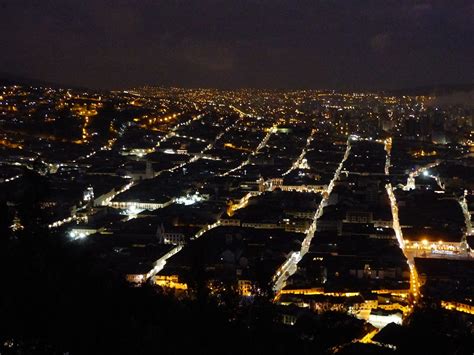Quito At Night Quito Besichtigung