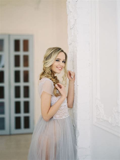 Ethereal Bridal Boudoir Session | Wedding boudoir photo shoot