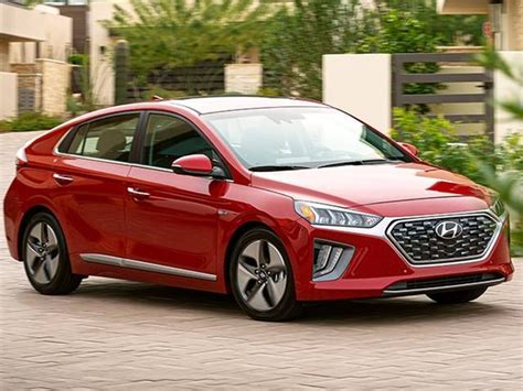 Used 2022 Hyundai Ioniq Hybrid Se Hatchback 4d Prices Kelley Blue Book