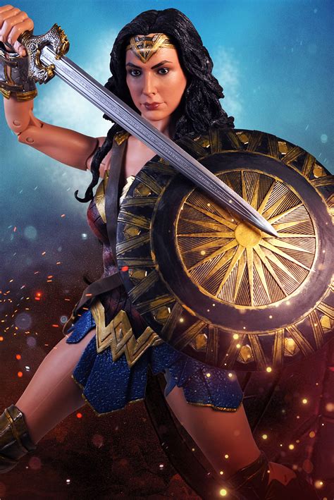 Really nice, high quality printing. NECA Wonder Woman (2017) 1/4 Scale Action Figure - NEW ...