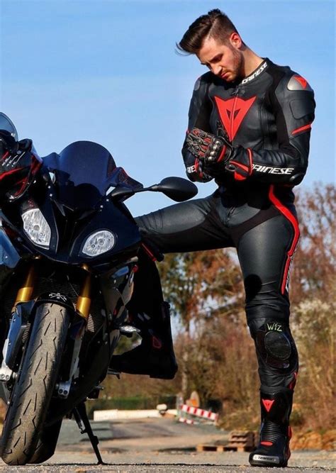 Pin By David On I Love Biker In 2020 Motorcycle Leathers Suit Mens