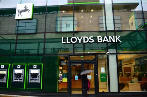 Lloyds Group Sees Profits Skyrocket In Months Following Mbna