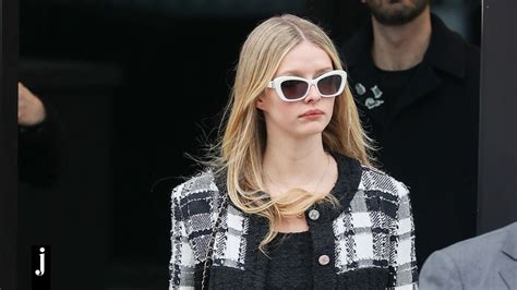 Apple Martin Η κόρη της Gwyneth Paltrow έκανε το Fashion Debut της στο