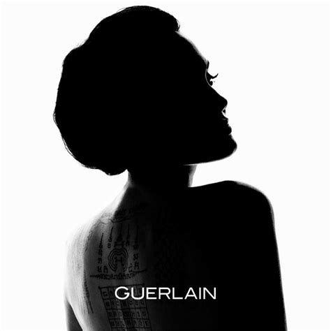 Guerlain Mon Guerlain Angelina Jolie arcával parfümújdonság Parfümblog