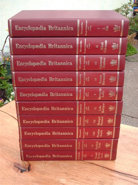 Vintage Set Of Encyclopaedia Britannica Micropaedia 15th Edition Ebay